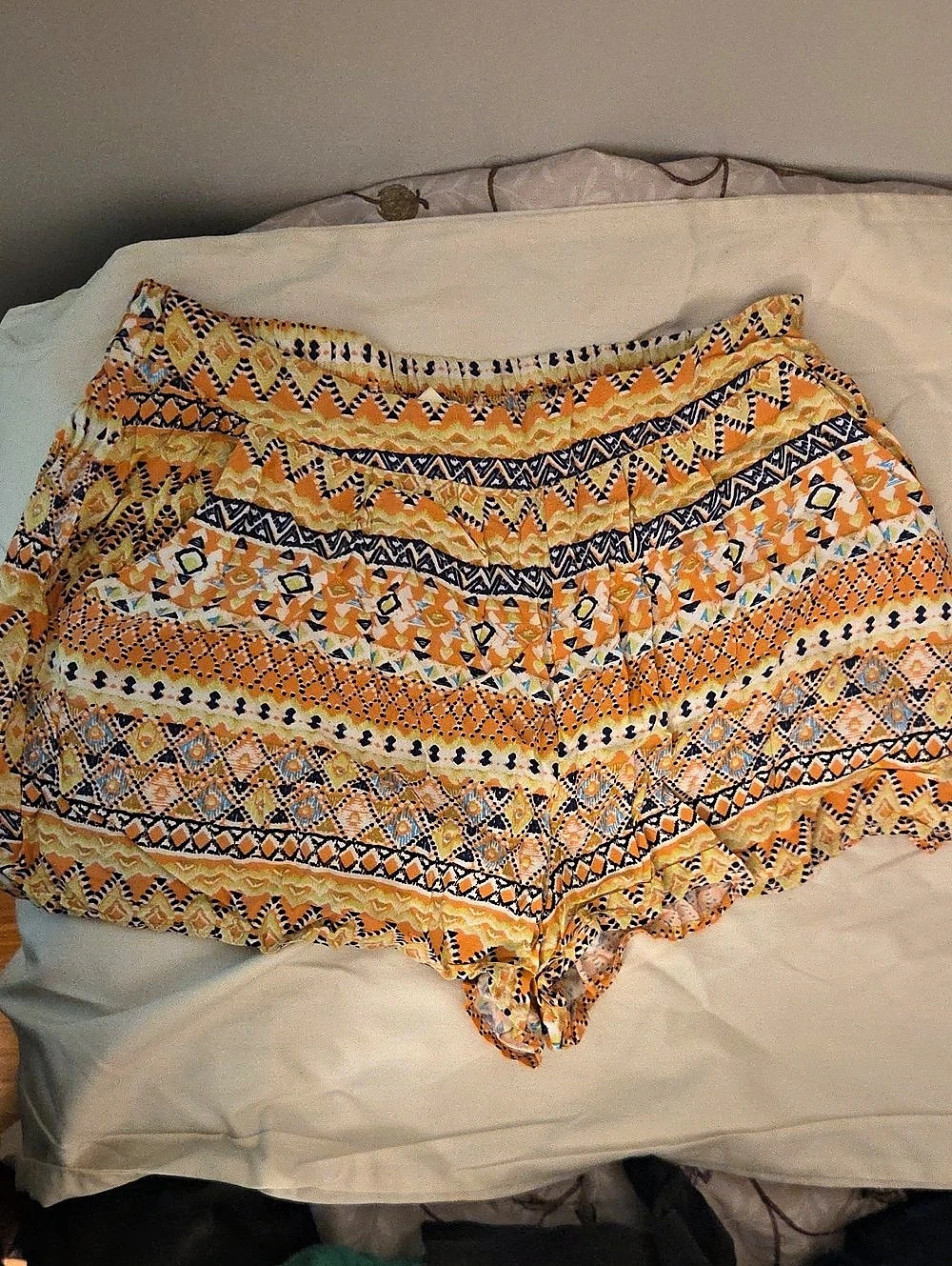 Love FIRE Geometric High Waist Shorts in Orange & Blue Size Medium Like New